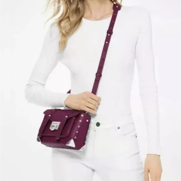 Michael Kors EUC Manhattan Garnet Leather Satchel Comfort Crossbody Strap - Picture 4 of 15